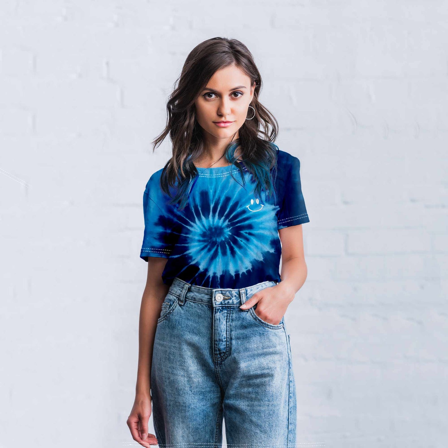 Dalix Tie Dye Smile Face Tee