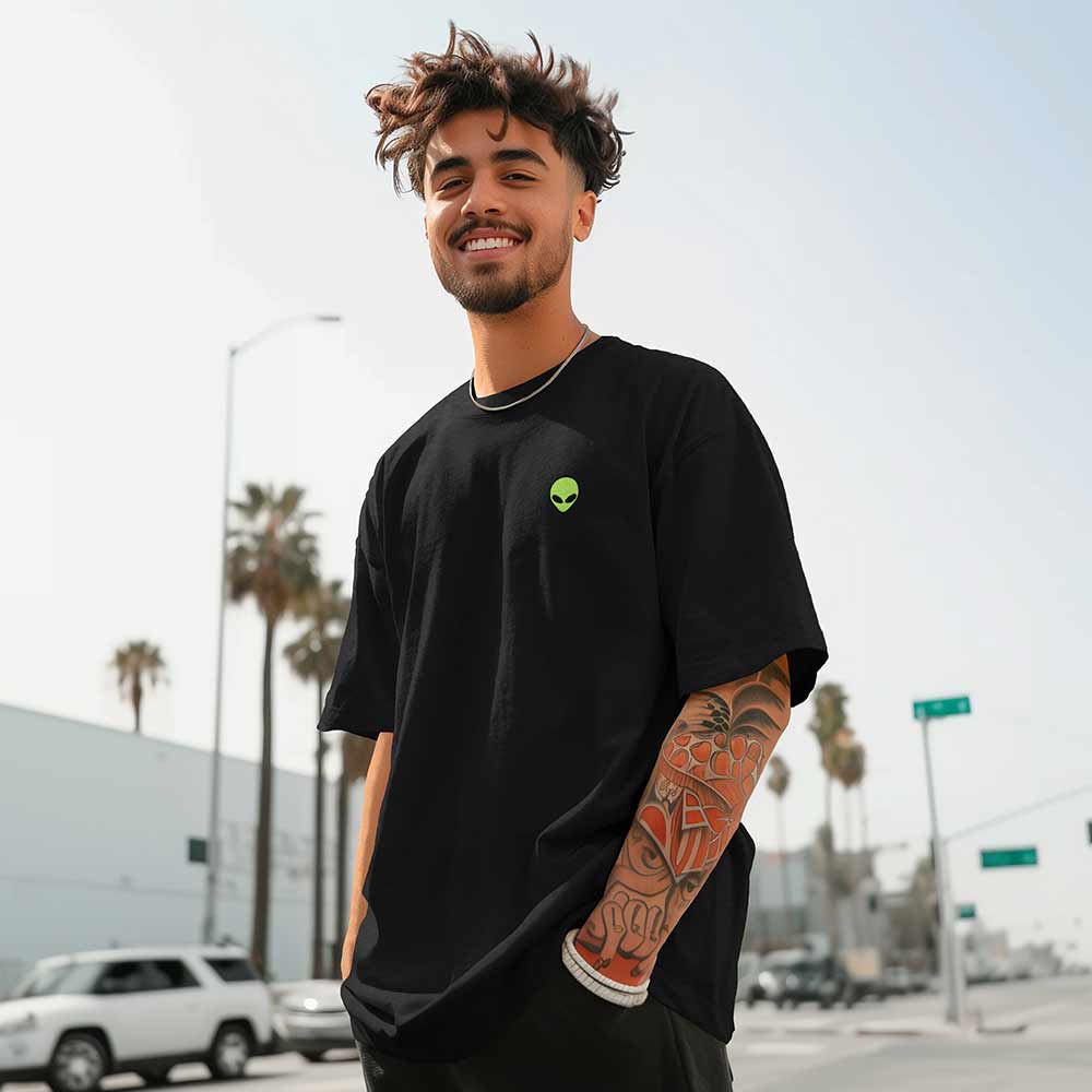 Dalix Alien Relaxed Heavy Cotton Short Sleeve Summer Tee Mens in Black S Small