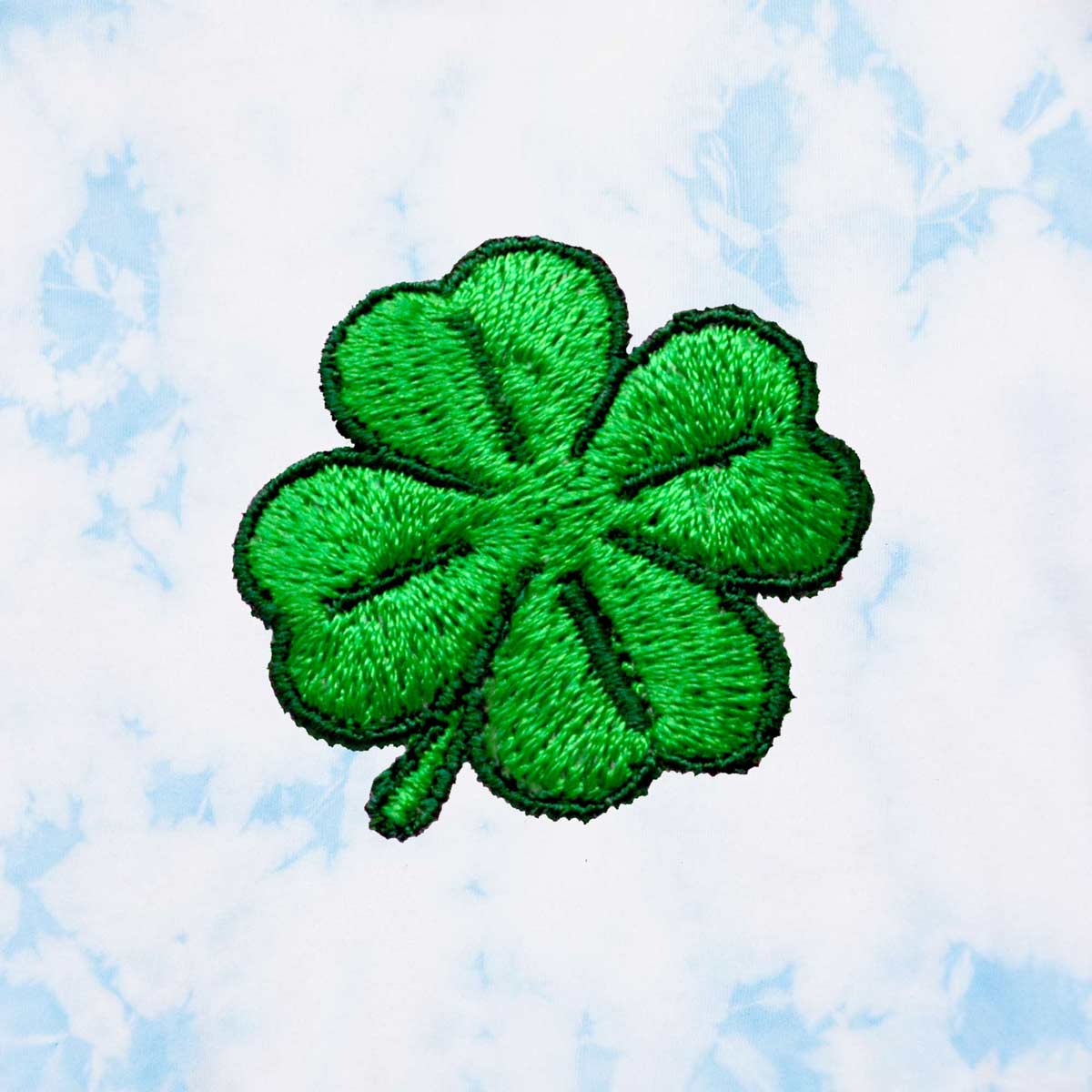 Dalix Clover Midweight Fleece Sweatshirt